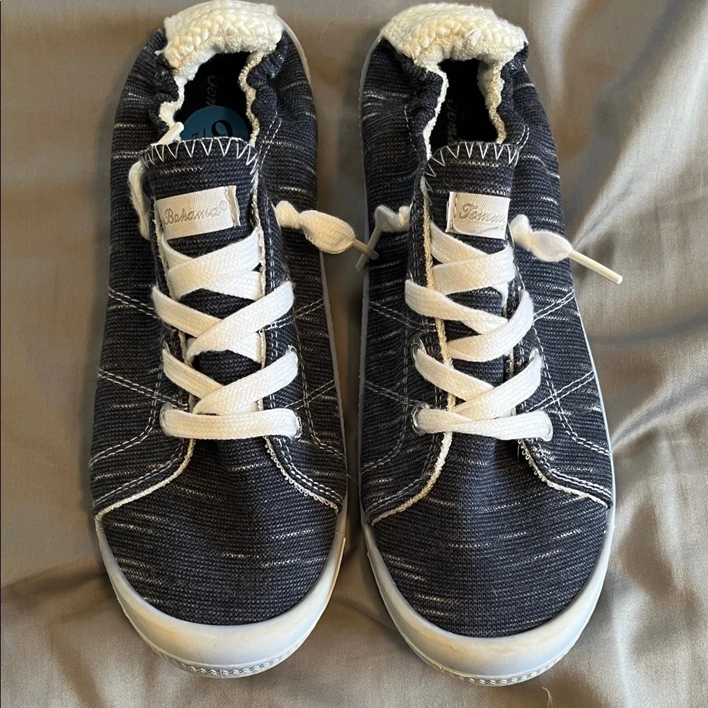 Tommy Bahama Navy Stripe Slip-On Sneakers with White Accents - Picture 1 of 6